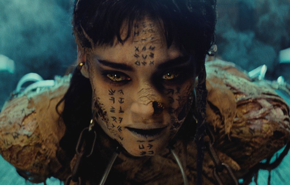 Comment Se Venger De Son Pere Comment Sofia Boutella renouvelle «La Momie» de la plus belle des manières