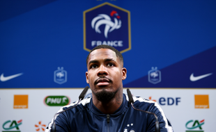 Mike Maignan remplace Hugo Lloris en équipe de France.