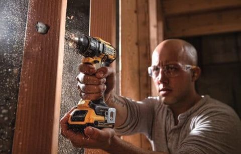 Vous allez être bluffé : la perceuse sans fil Dewalt 18V Brushless s’affiche à 197,91 € chez Castorama !