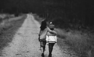 un projet de loi pour améliorer le sort des mineurs confiés à l'Aide sociale à l'enfance arrive mardi 6 juillet 2021 devant l'Assemblée.