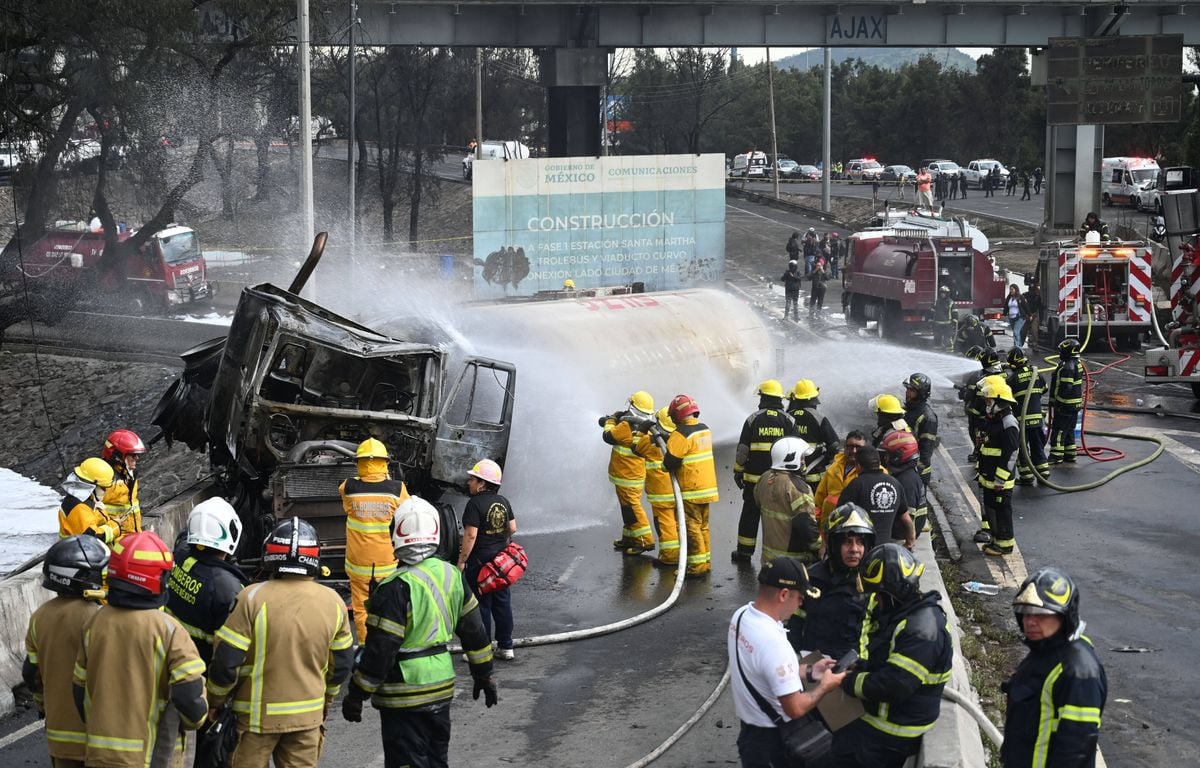 Mexique : Au moins six morts et 23 blessés graves dans l'explosion d'un camion-citerne à Mexico