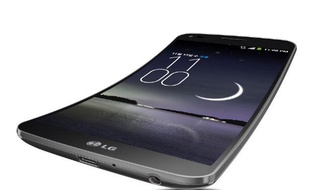 Incurvé à défaut d'être souple, le LG G Flex veut faire rentrer les smartphones haut de gamme dans une nouvelle ère...