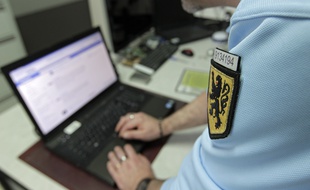 Arras, le 9 janvier 2014. Les cyber-gendarmes de la cellule N-Tech d'Arras.