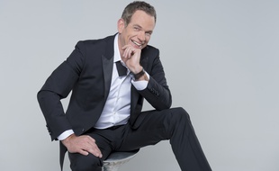 Garou anime «Destination Eurovision» sur France 2.