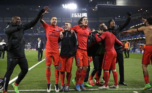 La joie des Parisiens au coup de sifflet final scellant leur qualification sur la pelouse de Chelsea (2-2 ap), le 11 mars 2015.