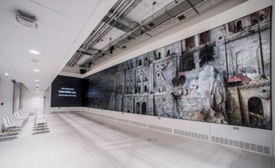 L'écran de 65 m2 dans le Lab de l'institut culturel de Google.