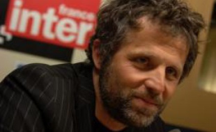 Stéphane Guillon, le chroniqueur humoriste de France Inter