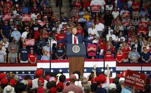 Donald Trump lors de son meeting de Tulsa, samedi soir.