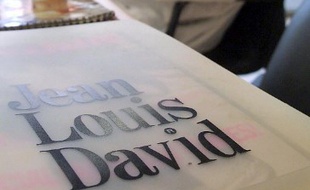 Jean-Louis David, pionnier français de la coiffure franchisée, est décédé ce mercredi 3 avril.