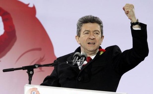 La mairie UMP de Marseille a indiqué mardi refuser que le meeting de Jean-Luc Mélenchon soit organisé le 14 avril sur les plages du Prado, le candidat du Front de gauche dénonçant cet empêchement par "la droite sarkozyste" et assurant qu'une manifestation aurait quand même lieu.