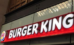 ?Burger King s'installe dans la galerie marchande de la gare Saint-Lazare à Paris, le 16 décembre 2013.?