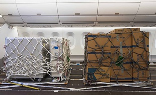 L'aménagement proposé par Airbus pour transporter du fret dans l'espace cabine.