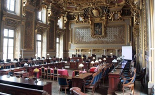 La cour de cassation a refusé le 7 juin son changement d'état civil à une transexuelle, au motif que celle-ci n'avait pas prouvé le caractère irréversible de sa transformation en refusant une triple expertise médicale.