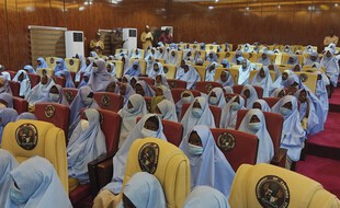 Les 279 adolescentes enlevées dans leur pensionnat au Nigeria ont été libérées le 2 mars 2021.