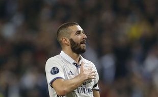 Karim Benzema fête son but contre le Borussia Dortmund le 7 décembre 2016.