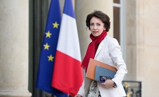 Le déficit du régime général (salariés du privé) de la Sécurité sociale s'est amélioré en 2012, à 13,3 milliards d'euros contre 17,4 milliards d'euros en 2011, ont indiqué mardi les ministères du Budget et des Affaires sociales.