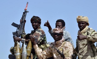 Des soldats tchadiens le 25 mai à Malam Fatori, dans le nord du Nigeria, près de la frontière avec le Niger, où des troupes du Tchad, du Niger et du Nigéria collaborent pour combattre les islamistes de Boko Haram