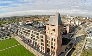 Le parc d'activité high-tech Euratechnologies, symbole d'une réussite.