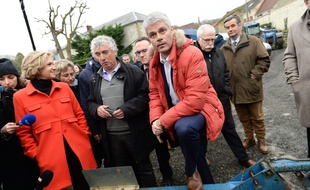 Laurent Wauquiez en compagnie de Valérie Pecresse dans le Val-d'Oise le 31 janvier 2018.