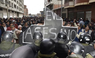 Manifestation devant la mairie d'El Alto en Bolivie, le 17 février 2016