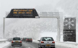 D'importantes chutes de neige sont attendues ce week-end dans les départements alpins.