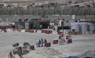 Un chantier de stade au Qatar pour la Coupe du monde 2022 (photo d'illustration).