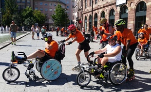 Strasbourg: Quand une randonnée en roller veut faire avancer l'accessibilité des personnes handicapés