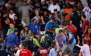 Les tribunes du Turner Field après la chute d'un supporter, le 29 août 2015