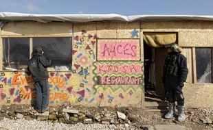 Un restaurant dans la «Jungle» de Calais.