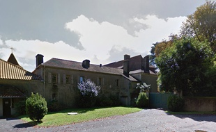 Le carmel Notre Dame de la Rencontre est situé à Simacourbe dans le Béarn.