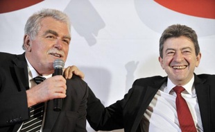 Les dix députés du Front de gauche vont constituer un groupe avec des élus d'outremer, a annoncé mardi à la presse le député communiste du Puy-de-Dôme André Chassaigne, qui devrait le présider.