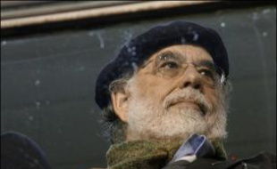 Le réalisateur américain Francis Ford Coppola a été élevé du rang de "Chevalier" à celui d'"Officier" de la Légion d'Honneur pour sa contribution à l'échelle mondiale au cinéma et à la culture ainsi que pour "la passion qu'il a de la bonne chère, du vin et des arts".