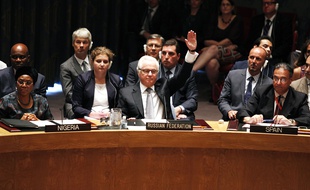 L'ambassadeur russe aux Nations unies signifie son véto à une résolution proposant la création d'un tribunal spécial pour juger les responsables du crash du vol MH17, le 29 juillet 2015.
