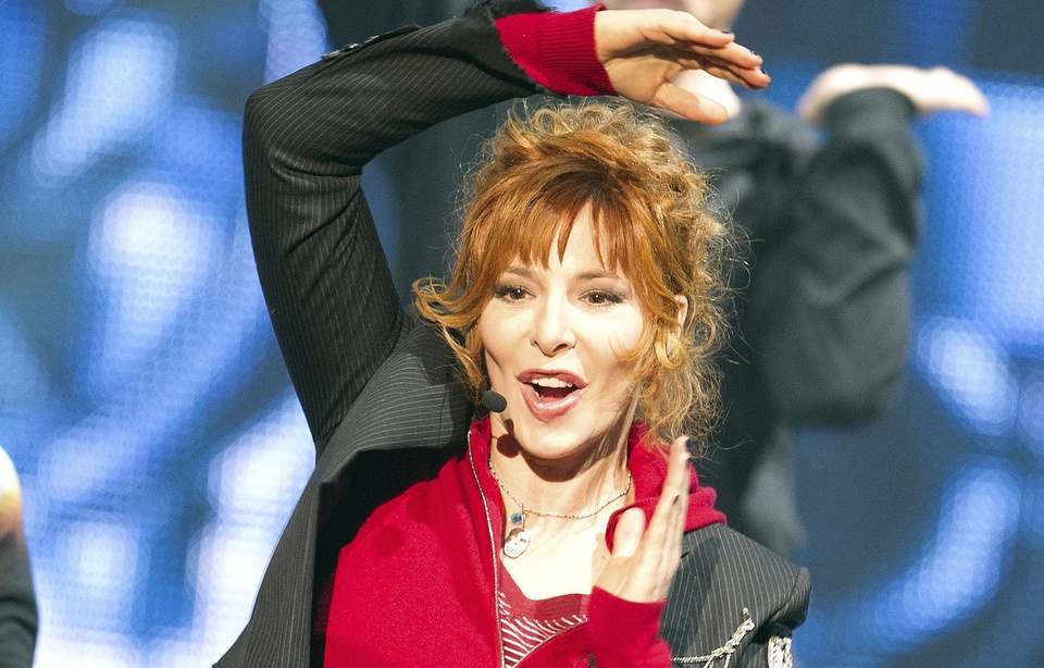 Mylène Farmer: Les dix meilleures chansons de la chanteuse sont... 960x614_mylene-farmer-nrj-music-awards-2012