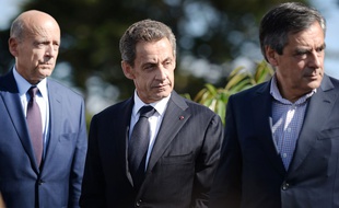 De gauche à droite, Alain Juppé, Nicolas Sarkozy et François Fillon à La Baule, le 5 septembre 2015.