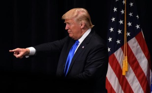 Donald Trump, candidat républicain à l'élection présidentielle américaine, lors d'un meeting de campagne à Bridgeport, dans le Connecticut le 23 avril 2016