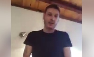 Capture d'une vidéo dans laquelle Jonathan Colmont dénonce le Régime social des indépendants.