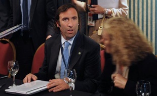 Le gouvernement argentin est en mesure d'honorer ses engagements face aux 93% des créanciers qui ont participé à l'échange de dette en 2005 et 2010, a assuré dimanche le ministre de l'Economie Hernan Lorenzino, écartant tout risque de "défaut de paiement".