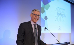 Le président de Sanofi Olivier Brandicourt à Paris le 9 février 2016