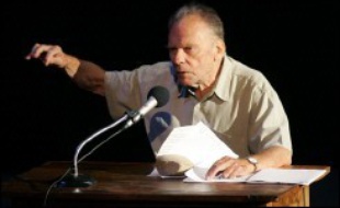 Fanny Ardant viendra lire les monologues de Médée, Fehti Tabet interprètera ses chants populaires du Maghreb, Mariza du fado, Jean-Louis Trintignant lira Apollinaire et Agnès Jaoui chantera ses "historias de amor" entre concerts poétiques, lectures dégustation de crus régionaux ou à la chandelle.