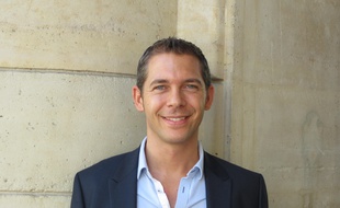 Romain Puértolas signe un troisième roman, toujours aussi drôle et décalé