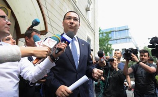 Le Premier ministre roumain Victor Ponta, le 5 juin 2015 à Bucarest