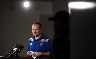 Le manageur du XV de France Philippe Saint-André a convoqué quatre joueurs, le centre Gaël Fickou, l'arrière ou ailier Benjamin Fall, le 3e ligne Pierrick Gunther et le 2e ligne Sébastien Vahaamahina, pour préparer la réception des îles Samoa samedi au Stade de France.