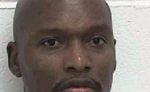 L'exécution d'un condamné à mort souffrant de troubles mentaux a été suspendue lundi en Géorgie (sud-est des Etats-Unis), à deux heures de l'horaire fatal, en raison d'un changement de procédure d'injection létale, a décidé la Cour suprême de cet Etat.