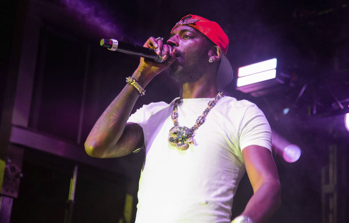 Rappeur Qui A Tué Son Ami Musique Le rappeur américain Young Dolph tué par balles à Memphis