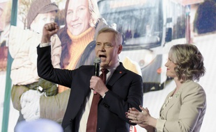Le parti social démocrate, conduit par l'ancien ministre des Finances Antti Rinne, a remporté les élections législatives en Finlande le 14 avril 2019.