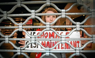 Le magasin culturel de la rue du 22-Novembre a définitivement fermé ses portes mercredi vers 15 h.