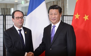 Francois Hollande et le président chinois, Xi Jinping pendant le sommet du G20 à Brisbane , le 16 novembre 2014.