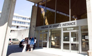 Le palais de justice d'Evry (Essonne) où s'est ouvert le procès de Yoni Palmier le 31 mars 2015.