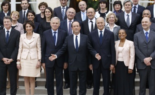 Le gouvernement Ayrault, le 17 mai 2012.